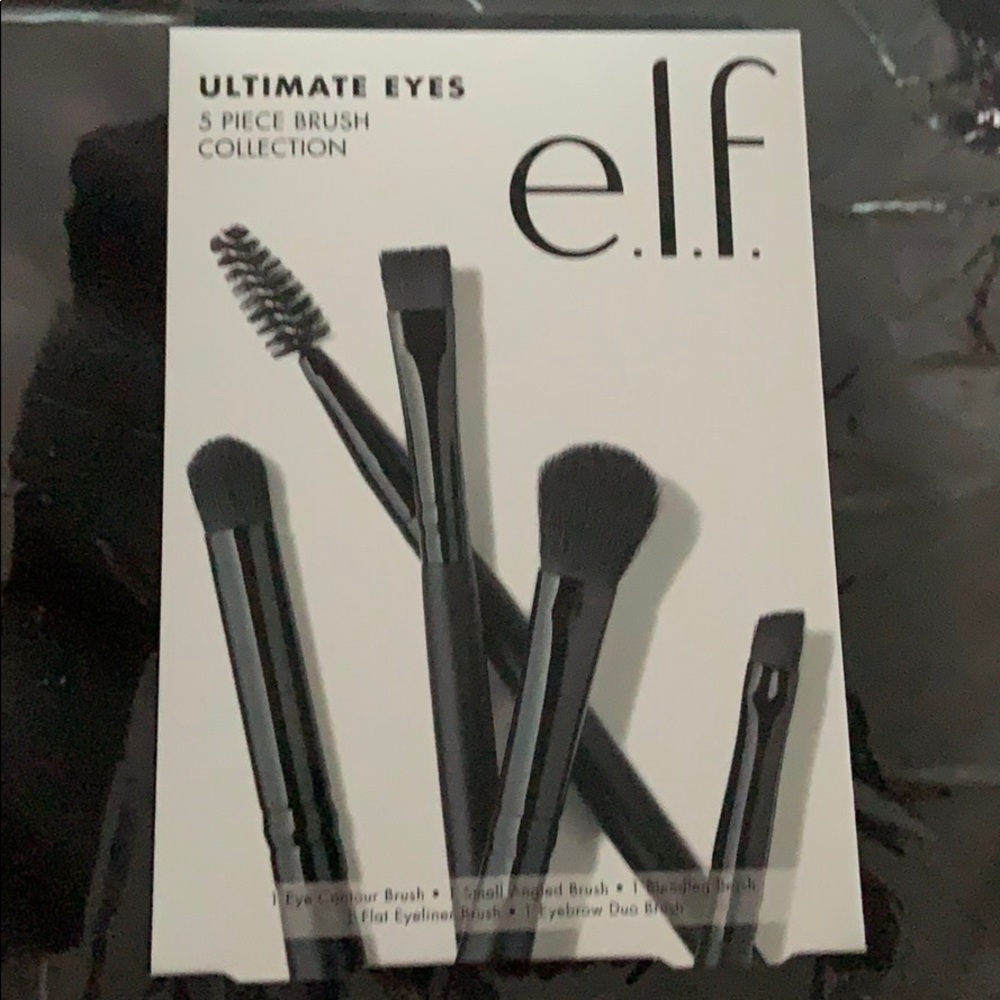 2 NWT makeup brush sets